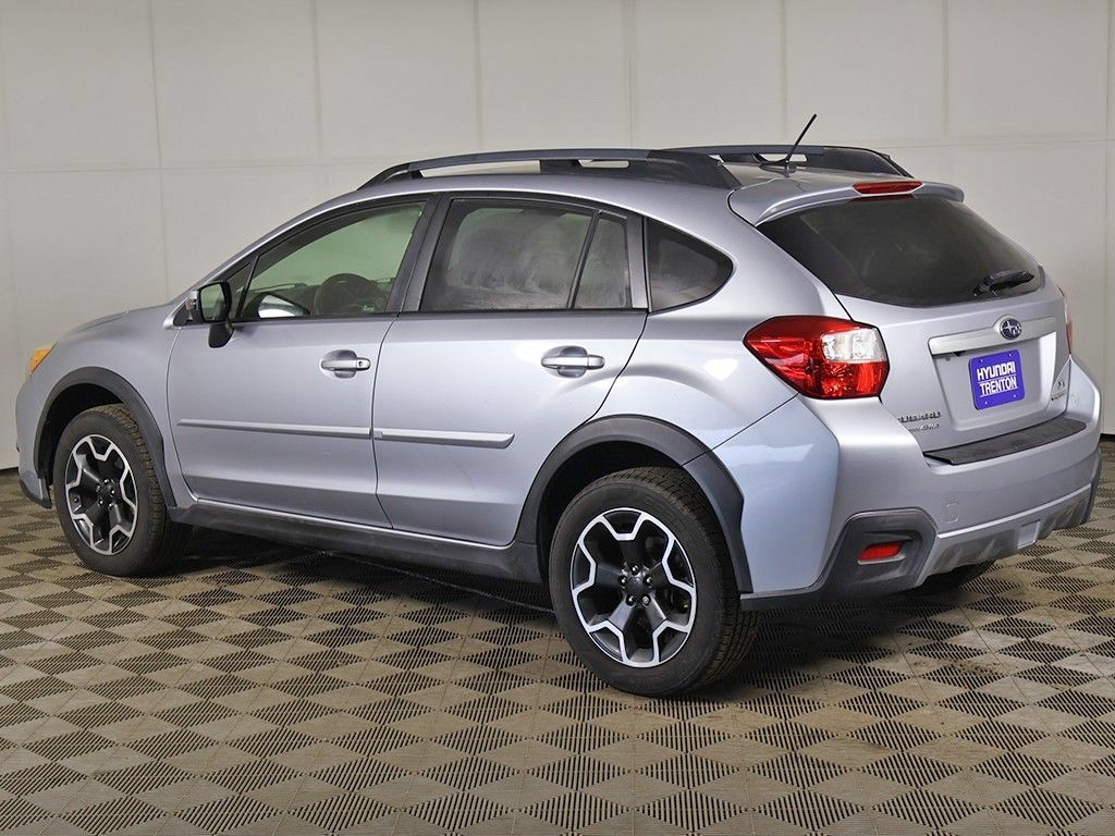 Used 2015 Subaru Crosstrek 2.0i Limited AWD/4WD image 6