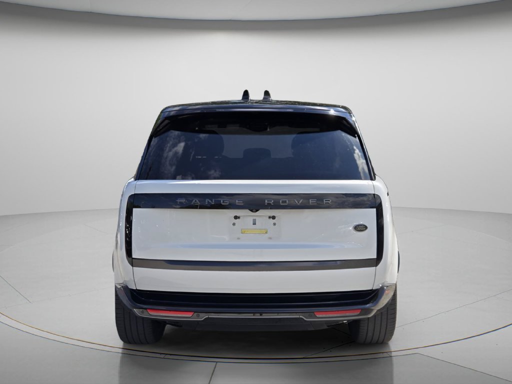 Used 2023 Land Rover Range Rover SE AWD/4WD image 6