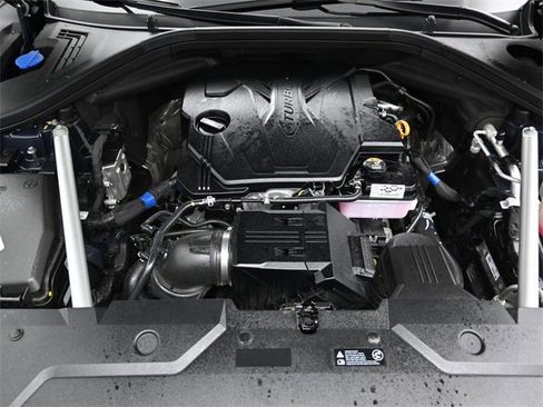 Used 2025 Genesis GV70 2.5T w/ Sport Prestige Package image 35