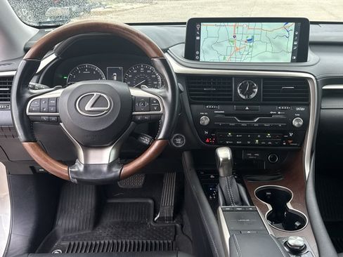 Used 2020 Lexus RX 350L Premium w/ Premium Package AWD/4WD image 4