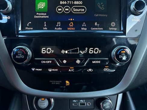 Used 2020 Nissan Murano SL image 29