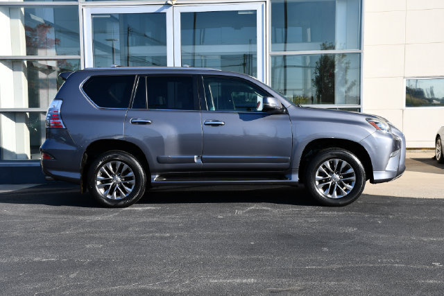 Used 2016 Lexus GX 460 Luxury AWD/4WD image 8