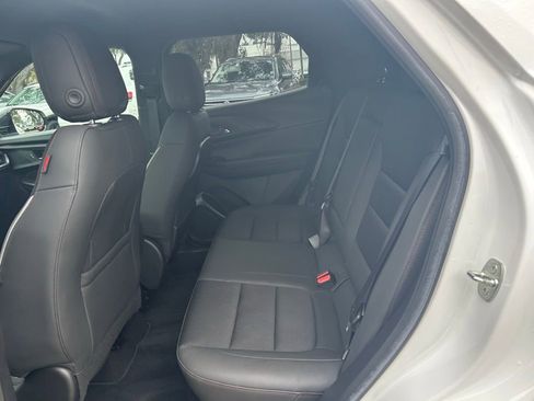 Used 2021 Chevrolet TrailBlazer RS w/ Technology Package image 43