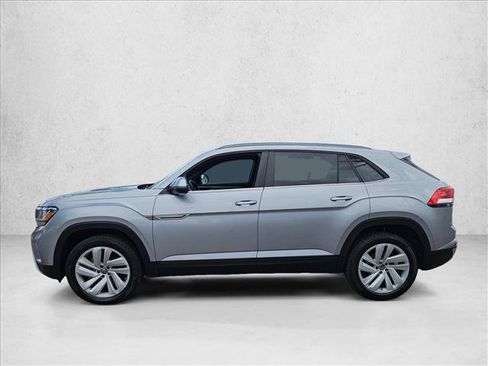 Used 2021 Volkswagen Atlas Cross Sport SE FWD image 9