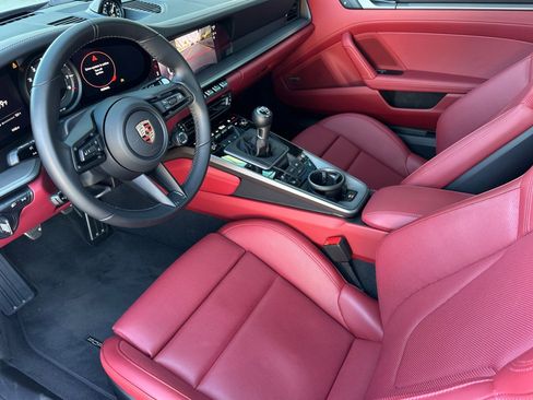 Used 2024 Porsche 911 Carrera S image 4