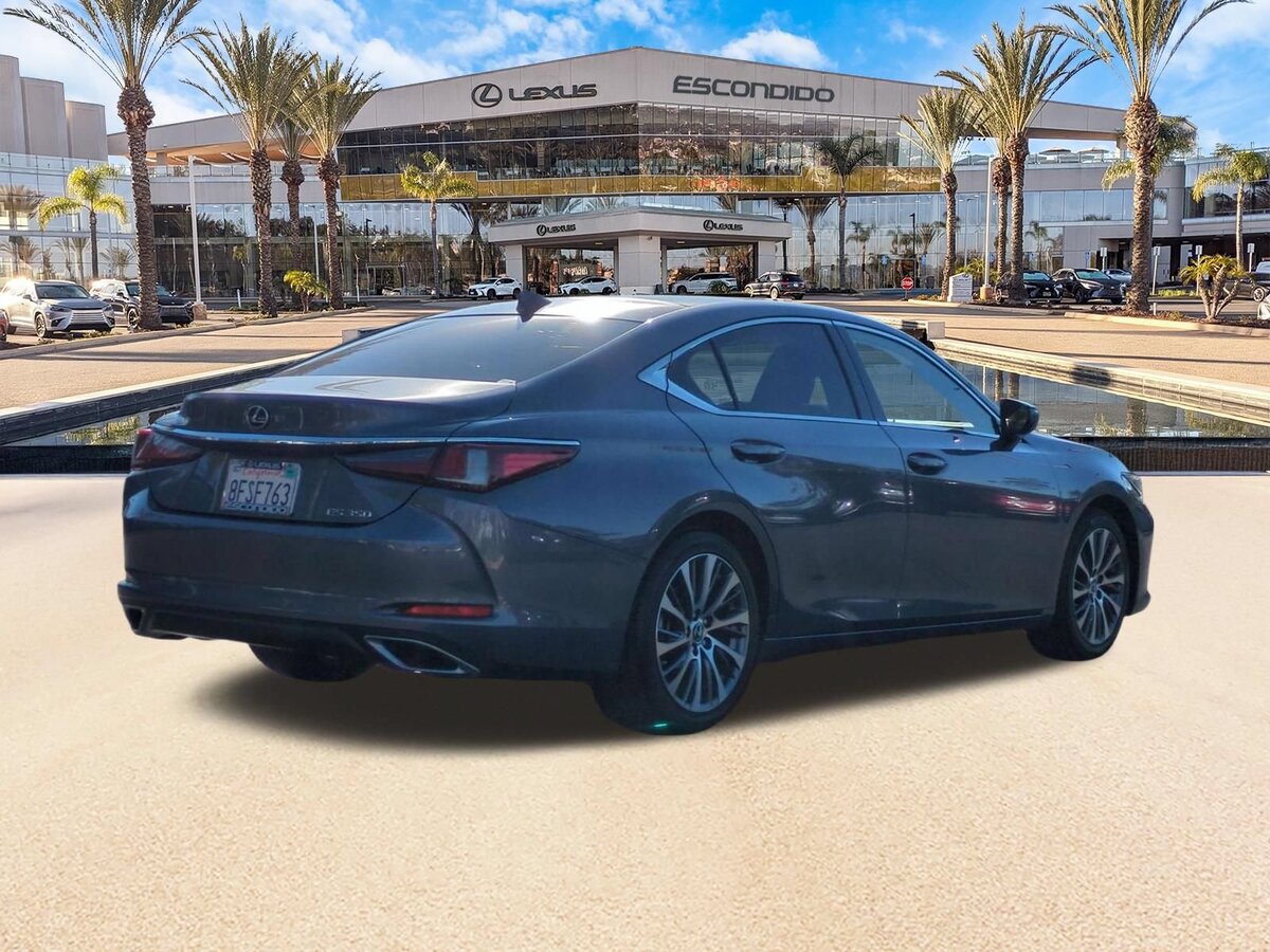 Used 2019 Lexus ES 350 w/ Premium Package FWD image 5
