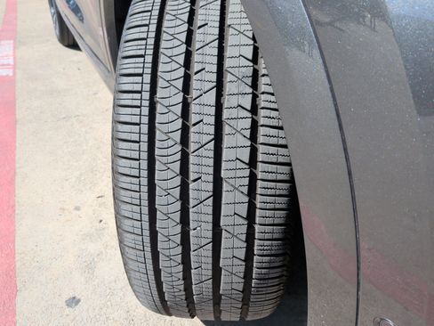 Used 2024 Audi Q8 Premium Plus w/ Premium Plus Package image 12