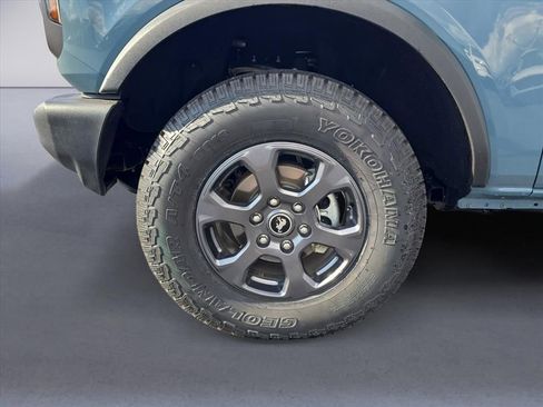 Used 2021 Ford Bronco Big Bend image 9