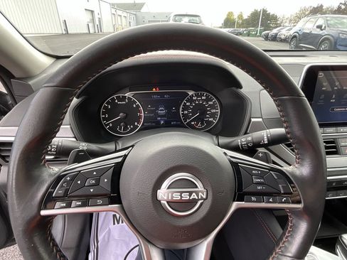 Used 2023 Nissan Altima 2.5 SR image 31