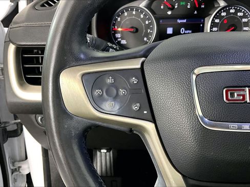 Used 2020 GMC Terrain Denali w/ Denali Premium Package FWD image 22