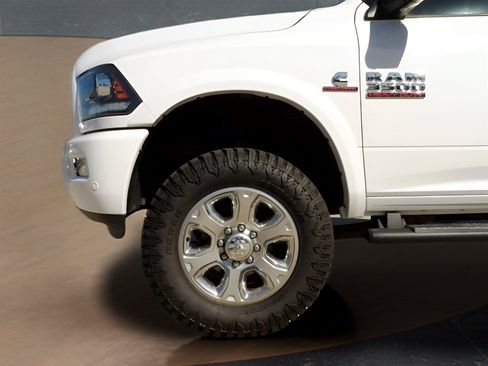 Used 2018 RAM 3500 Laramie w/ Sport Appearance Group image 7