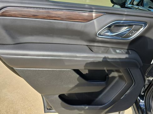 Used 2023 Chevrolet Tahoe LS image 12