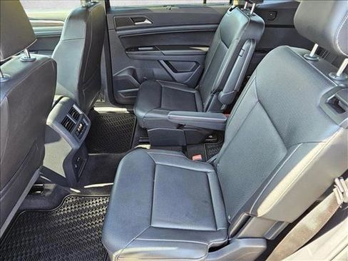 Used 2021 Volkswagen Atlas SE image 11