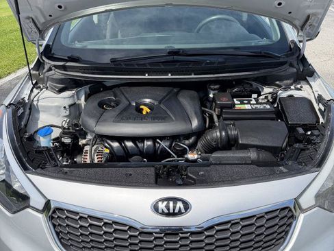 Used 2015 Kia Forte LX w/ Popular Package FWD image 13