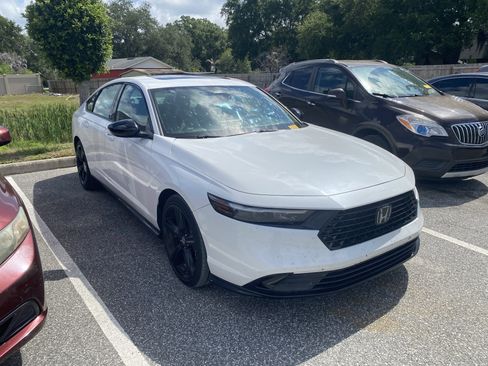 Used 2023 Honda Accord Sport image 15