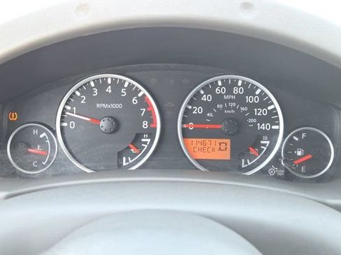 Used 2019 Nissan Frontier SL RWD image 36
