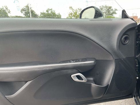 Used 2021 Dodge Challenger GT image 6