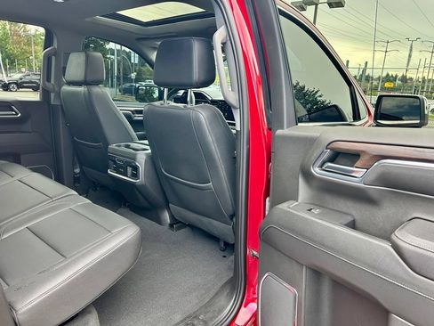 Used 2023 GMC Sierra 1500 SLT w/ SLT Premium Package AWD/4WD image 14