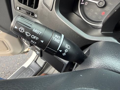 Used 2013 Honda Ridgeline RTS image 37