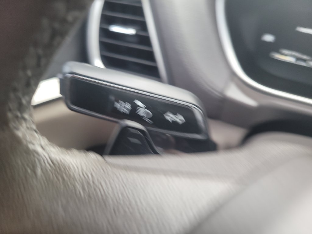 Used 2020 Lincoln Nautilus FWD image 32