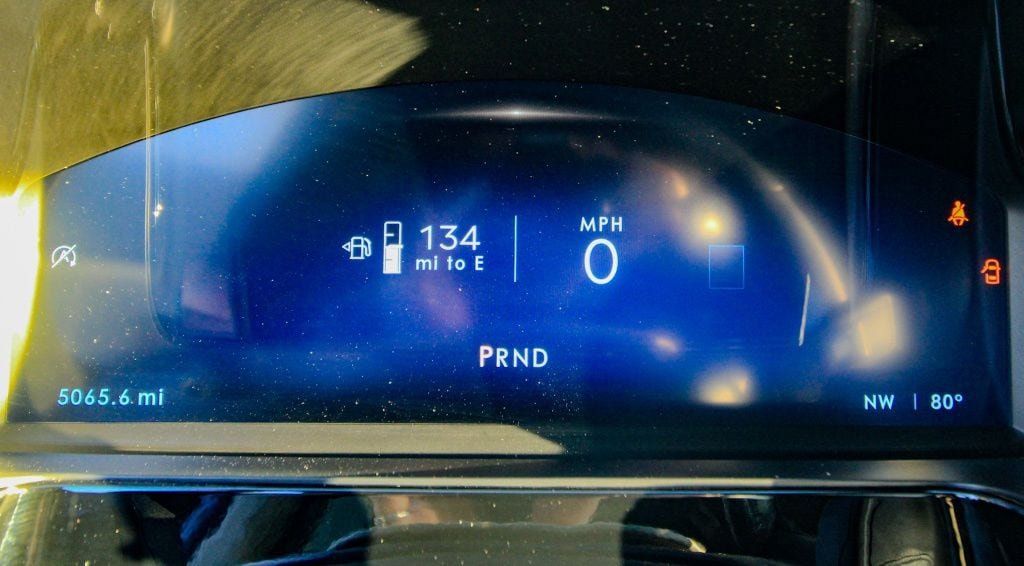 Used 2025 Lincoln Corsair AWD w/ Equipment Group 101A image 23