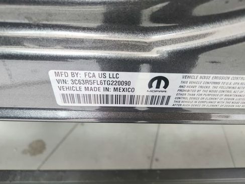 New 2026 RAM 2500 Laramie AWD/4WD image 49