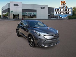 Used 2022 Toyota C-HR XLE FWD video 2