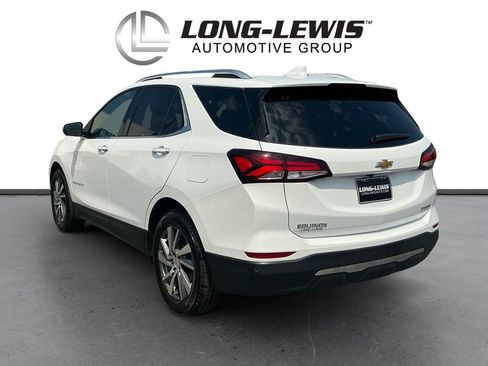 Used 2023 Chevrolet Equinox Premier FWD image 4