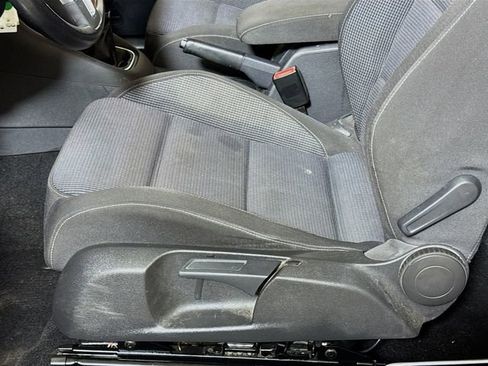 Used 2012 Volkswagen Golf TDI FWD image 16