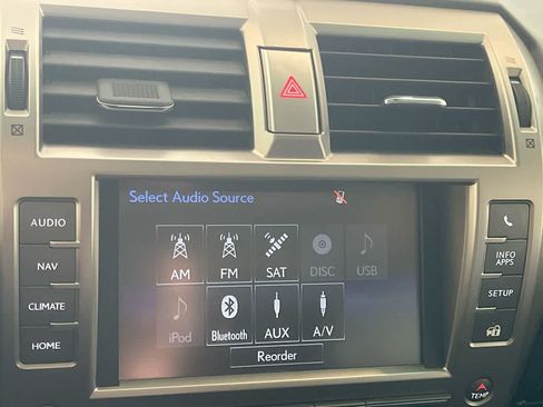Used 2017 Lexus GX 460 Premium w/ Premium Package AWD/4WD image 16