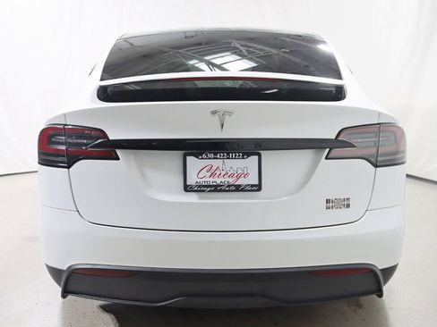 Used 2022 Tesla Model X Plaid image 14
