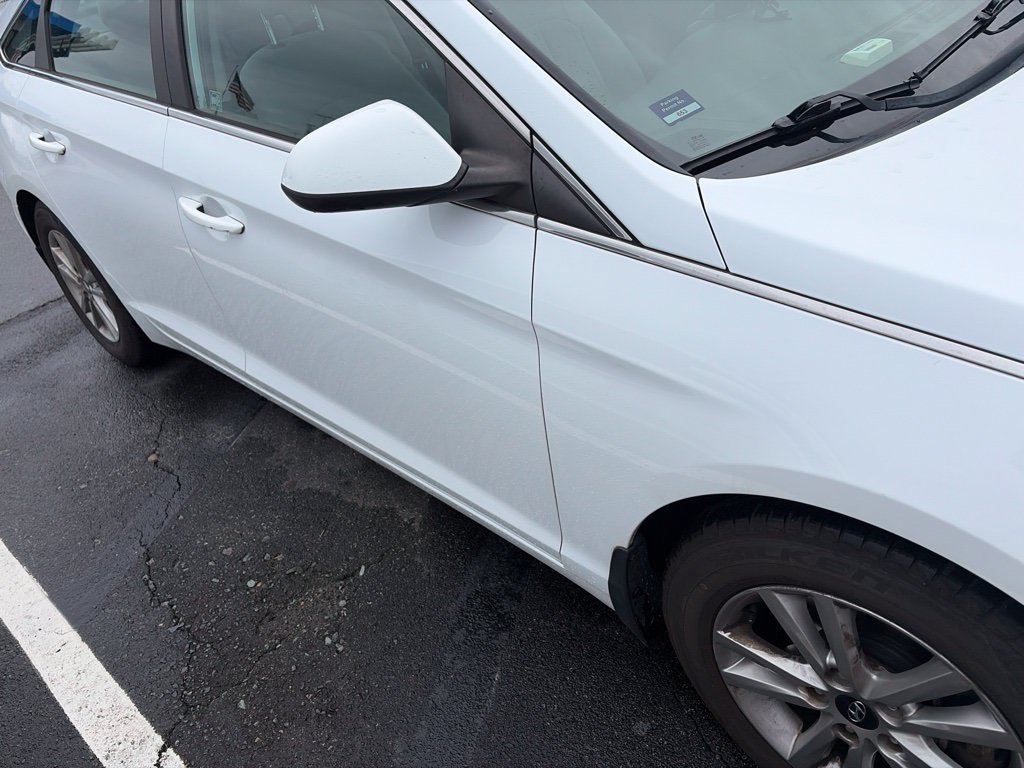 Used 2016 Hyundai Sonata SE FWD image 12