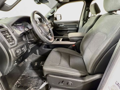 Used 2024 RAM 1500 Big Horn AWD/4WD image 20