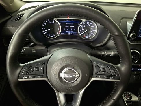Used 2025 Nissan Sentra SV w/ All-Weather Package FWD image 18