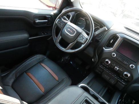 Used 2021 GMC Sierra 1500 AT4 w/ AT4 Premium Package image 10
