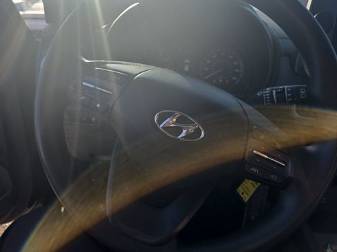 Certified 2023 Hyundai Kona SE FWD image 13