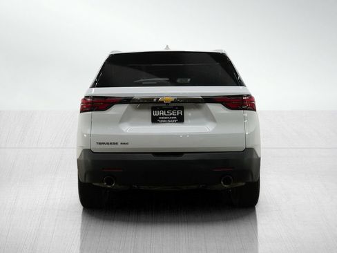 Used 2023 Chevrolet Traverse LS AWD/4WD image 4