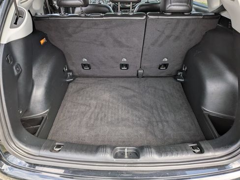 Used 2019 Jeep Compass Limited AWD/4WD image 30