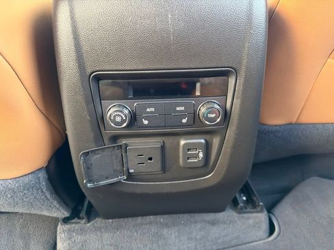 Used 2019 Buick Enclave Premium w/ Experience Buick Package AWD/4WD image 24