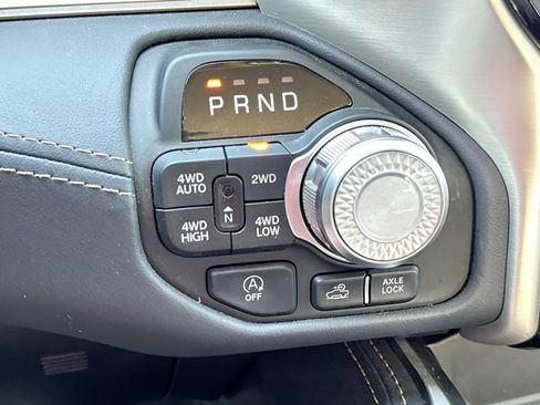 Used 2025 RAM 1500 Tungsten w/ Off Road Group AWD/4WD image 20