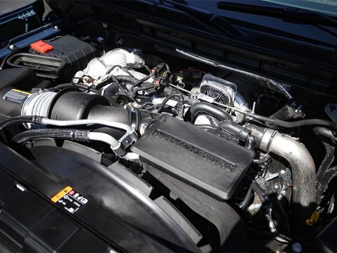 Used 2024 GMC Sierra 2500 Denali Ultimate image 21