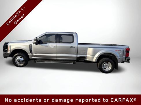 Used 2023 Ford F350 Lariat w/ FX4 Off-Road Package AWD/4WD image 3