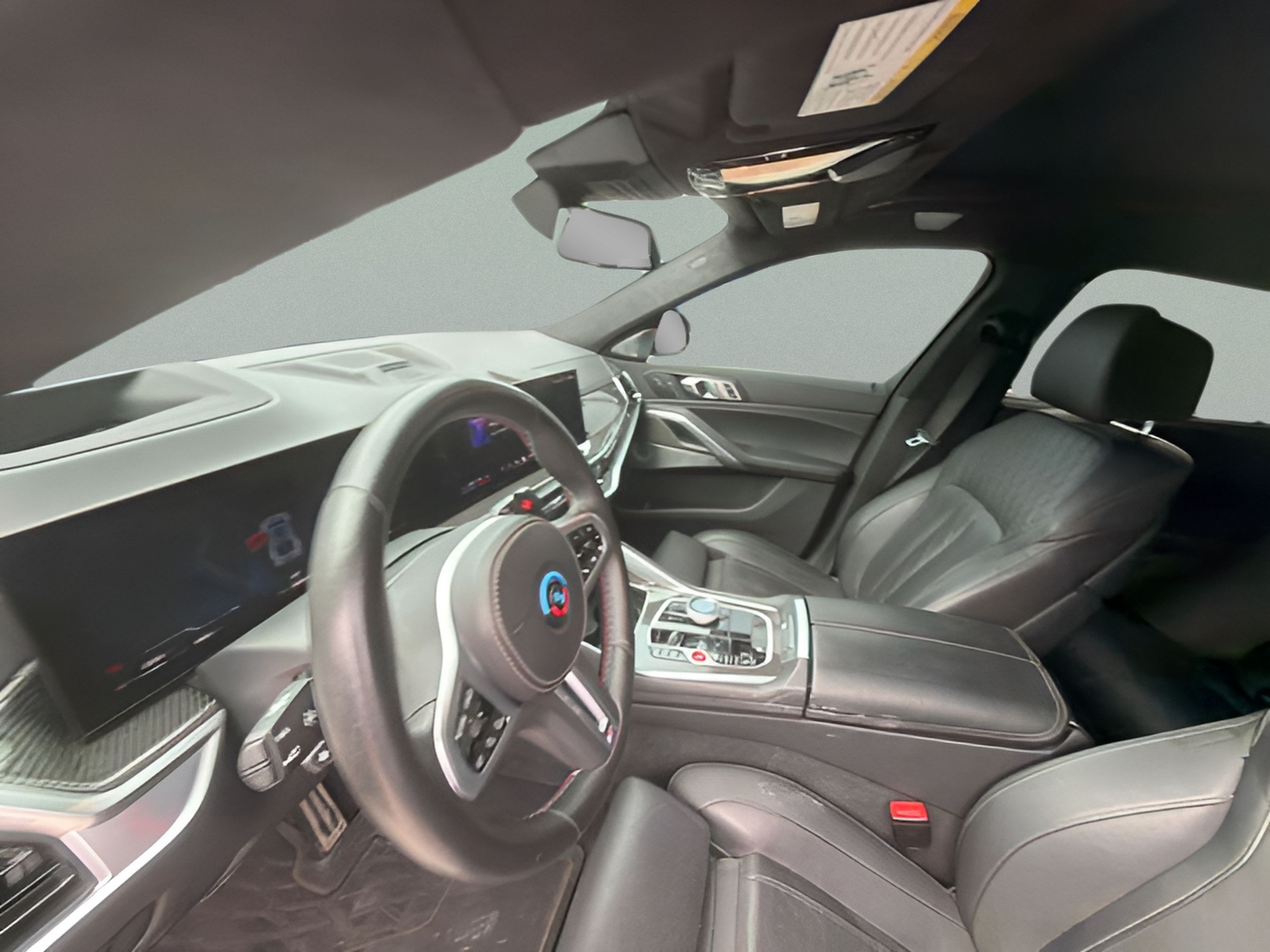 Used 2024 BMW X6 M60i AWD/4WD image 14