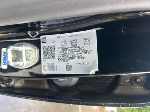 Used 2022 Chevrolet Colorado Z71 w/ Z71 Midnight Edition AWD/4WD image 35