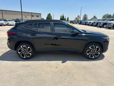 Certified 2024 Chevrolet Trax RS w/ Driver Confidence Package FWD image 36