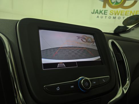 Used 2022 Chevrolet Equinox LT FWD image 21