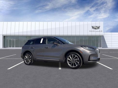 Used 2024 Lincoln Corsair AWD w/ Equipment Group 101A image 1