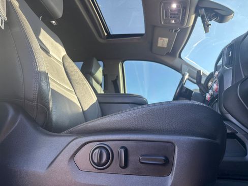 Used 2021 GMC Sierra 2500 Denali w/ Denali Ultimate Package image 29