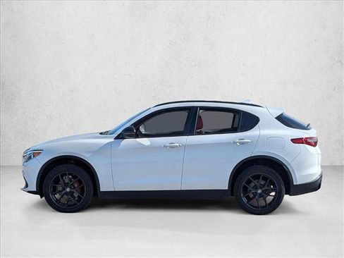 Used 2019 Alfa Romeo Stelvio w/ Nero Edizione image 8