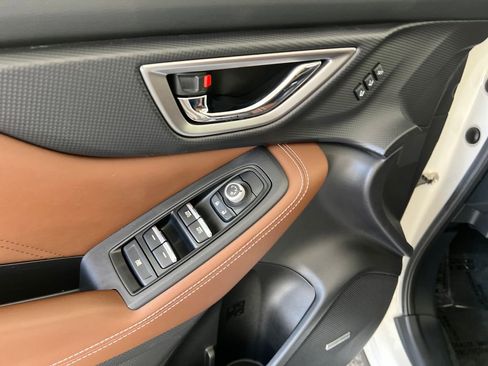 Used 2019 Subaru Forester Touring AWD/4WD image 13